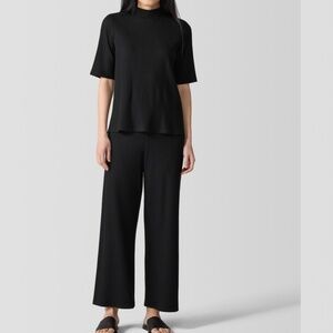 Eileen Fisher Black wide ribbed stretch pant, XXS. , G947